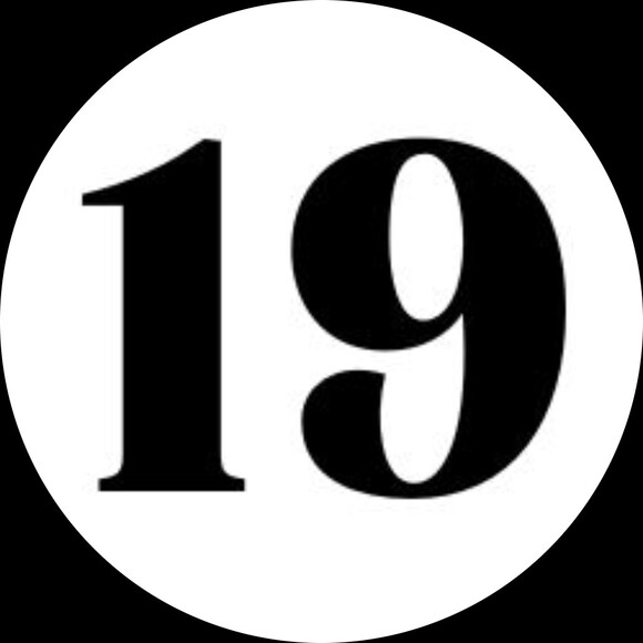 19swimwear